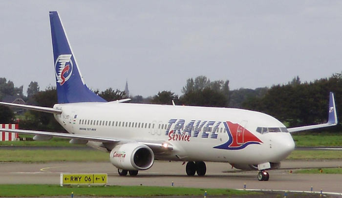 Boeing 737 Travel Service